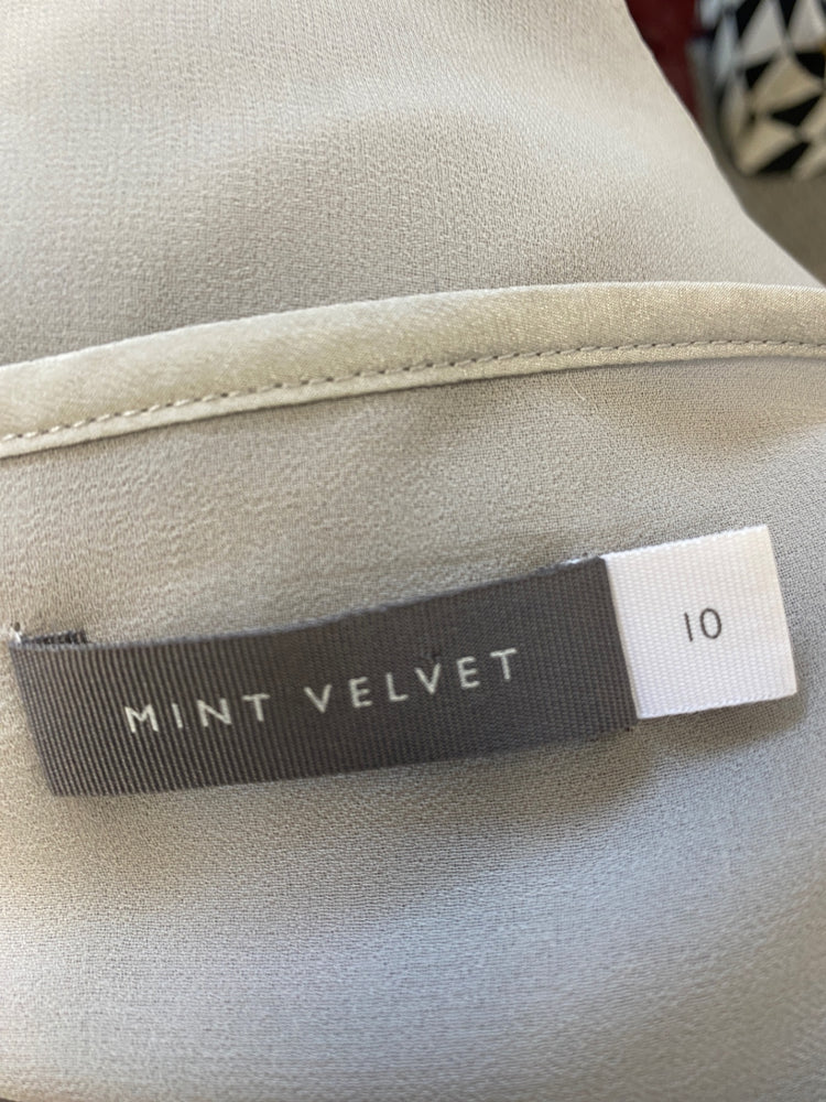 Stunning Mint Velvet Tunic top UK 10 Grey lace floaty AM011