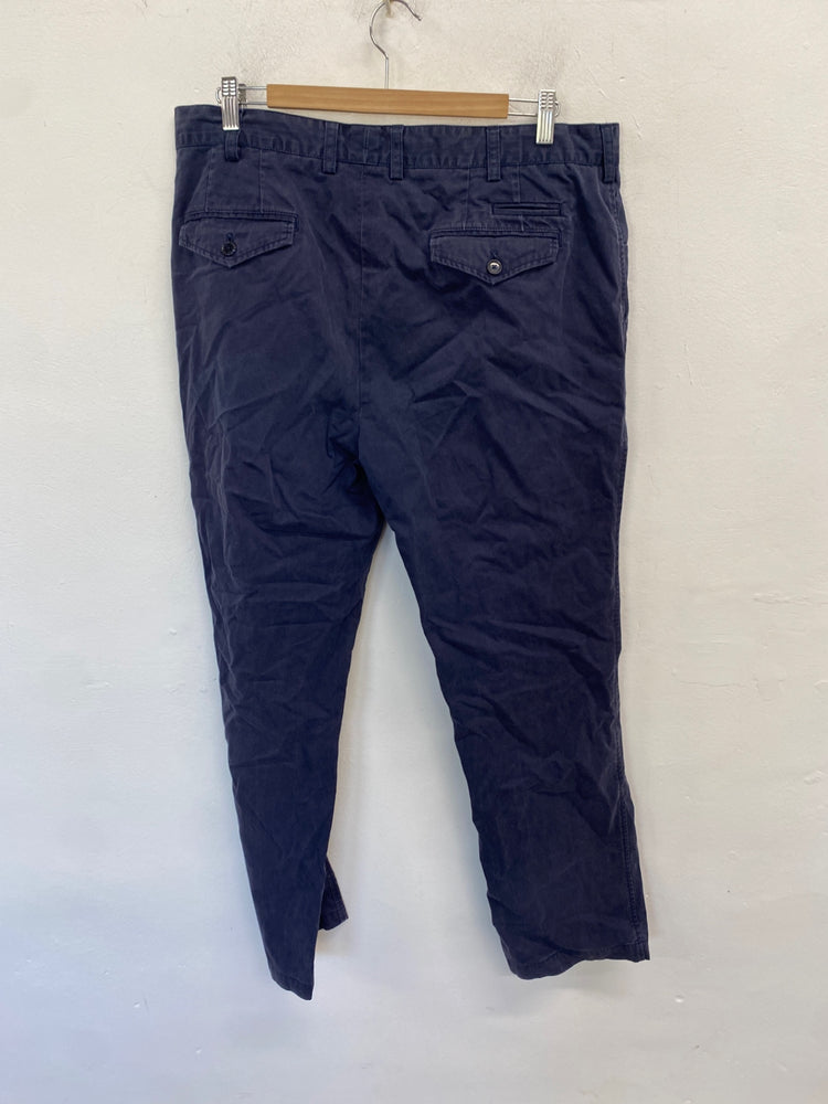 Stunning Austin reed Pants W38 Navy Blue chinos KM001