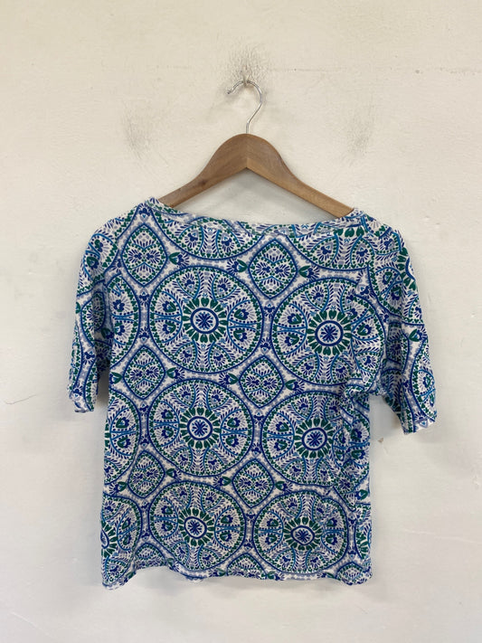 Stunning Marks & Spencers Top UK 18 Green Mix Folksy Pattern KM001