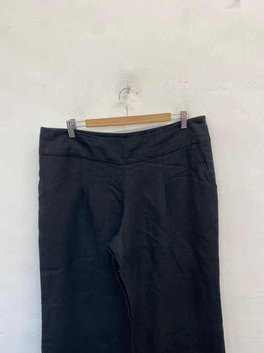 Stunning Paul costelloe Pants 16 Black lightweight cropped KM001