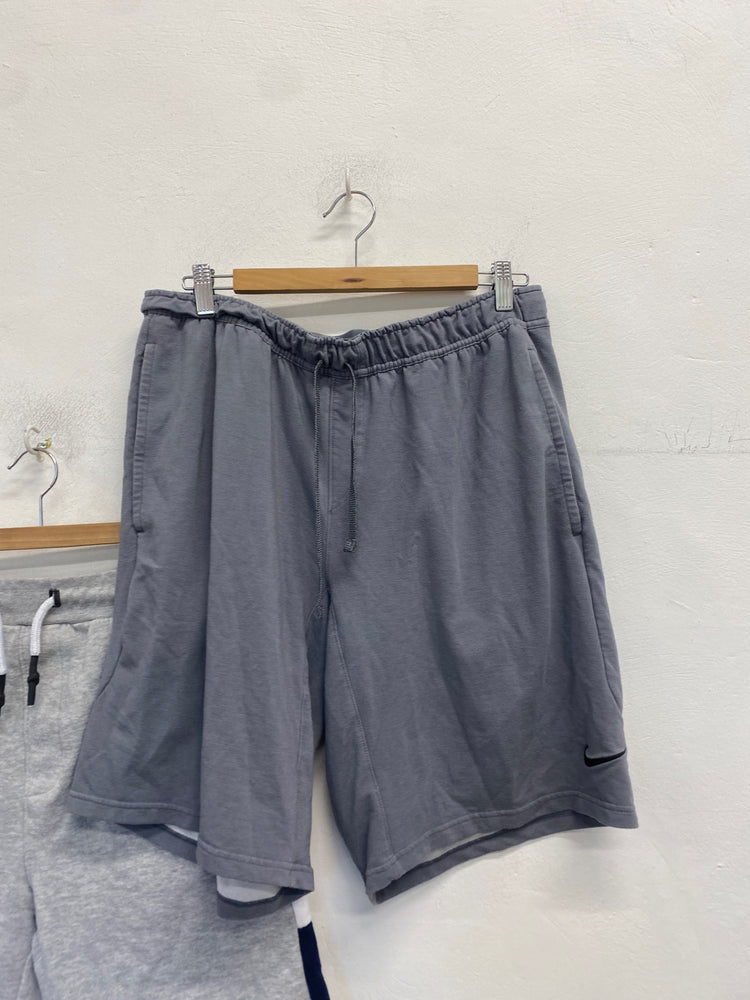 Fabulous Nike Shorts XL Light gray casual KM001 #3