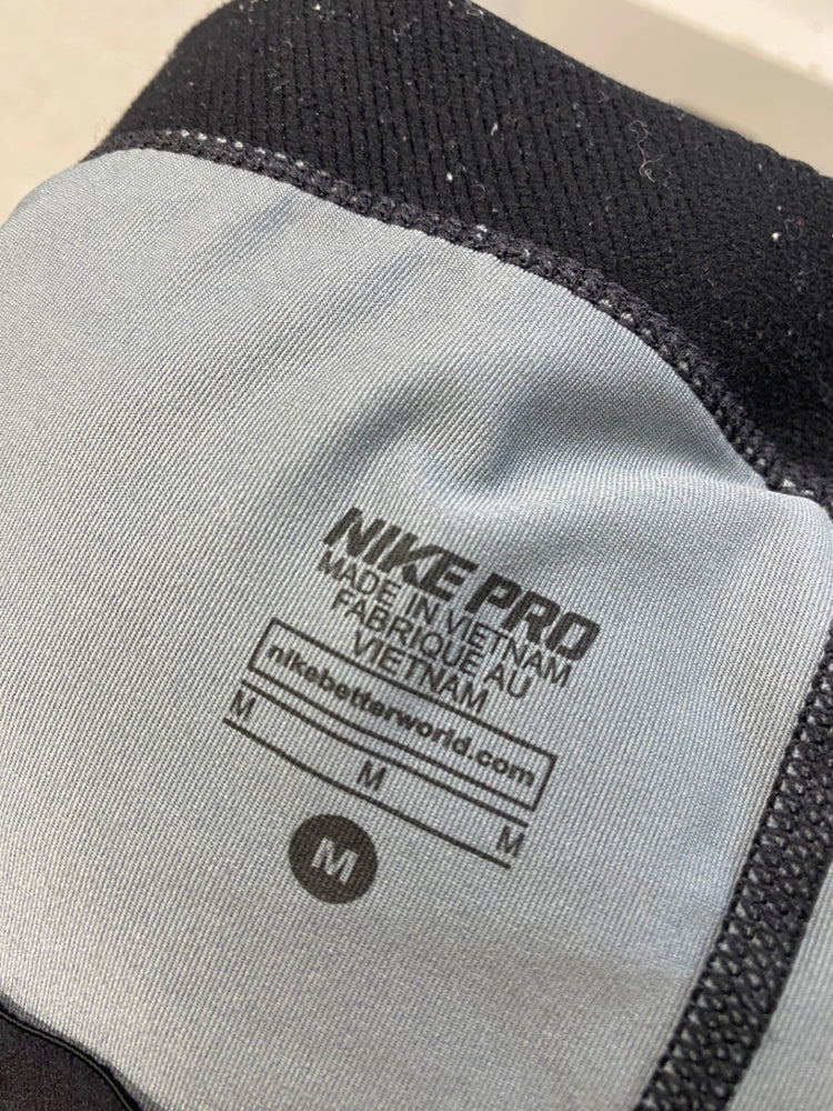 Stunning Nike Pro Leggings Uk M Grey snake print BB001