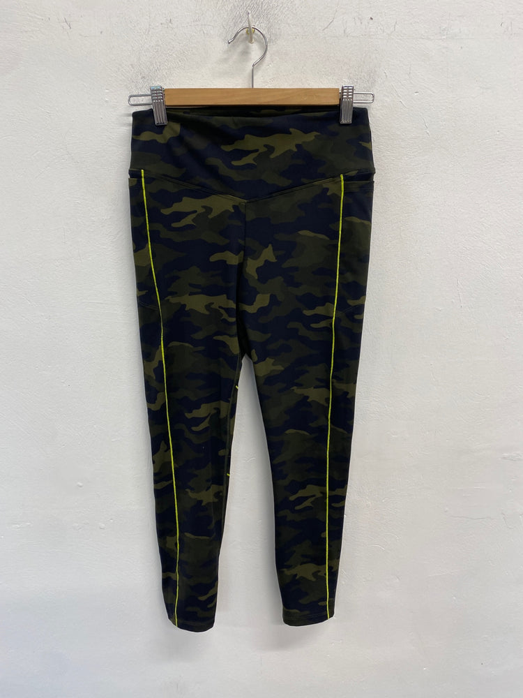 Stunning Victoria secrets pink Leggings Uk M Camouflage khaki BB001