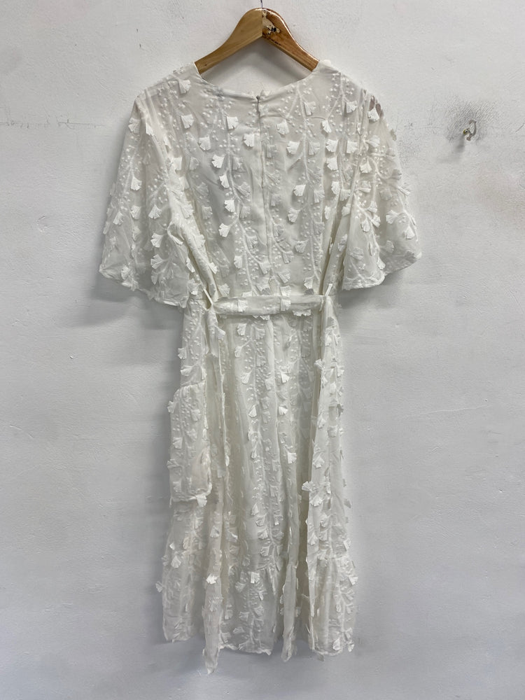 Stunning Vero Moda Dress Uk L White textured