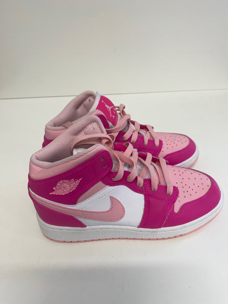 Classic Nike Air Jordan Sneakers Uk3.5 Pink fuschia RARE Bb001