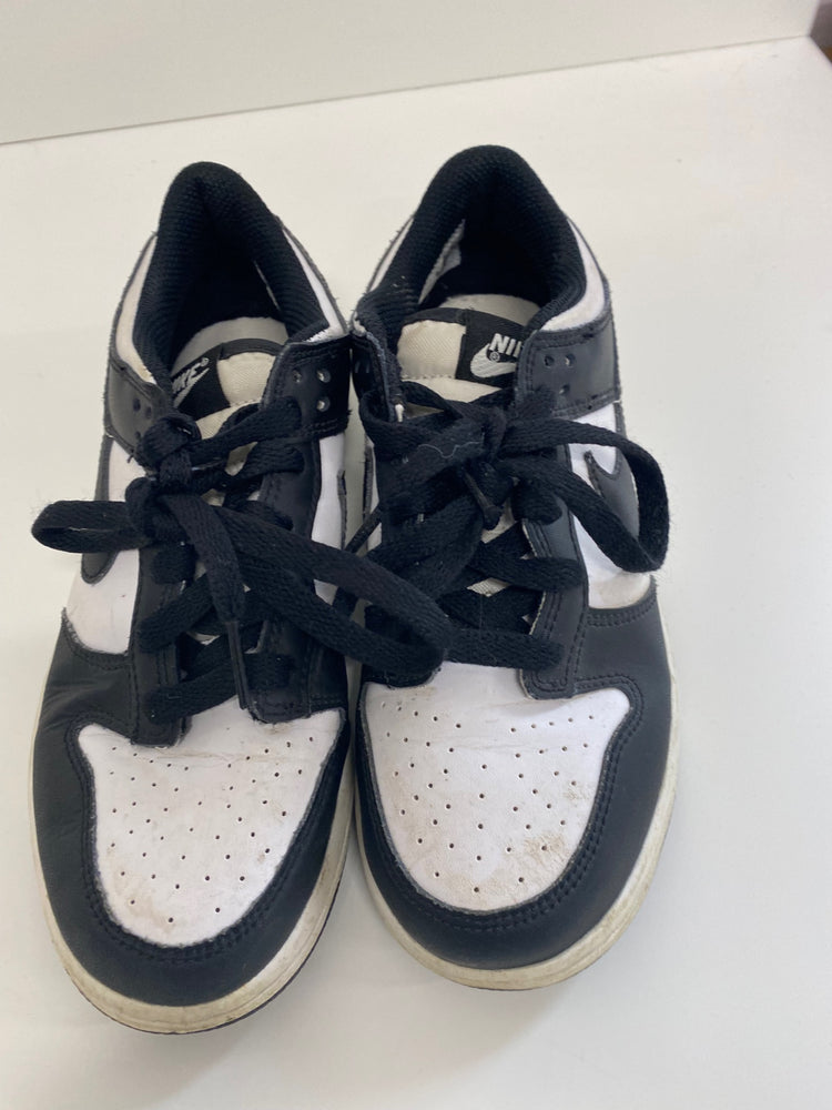 Classic Nike Black & White Low Pandas kids Sneakers UK2 Black & white BB001