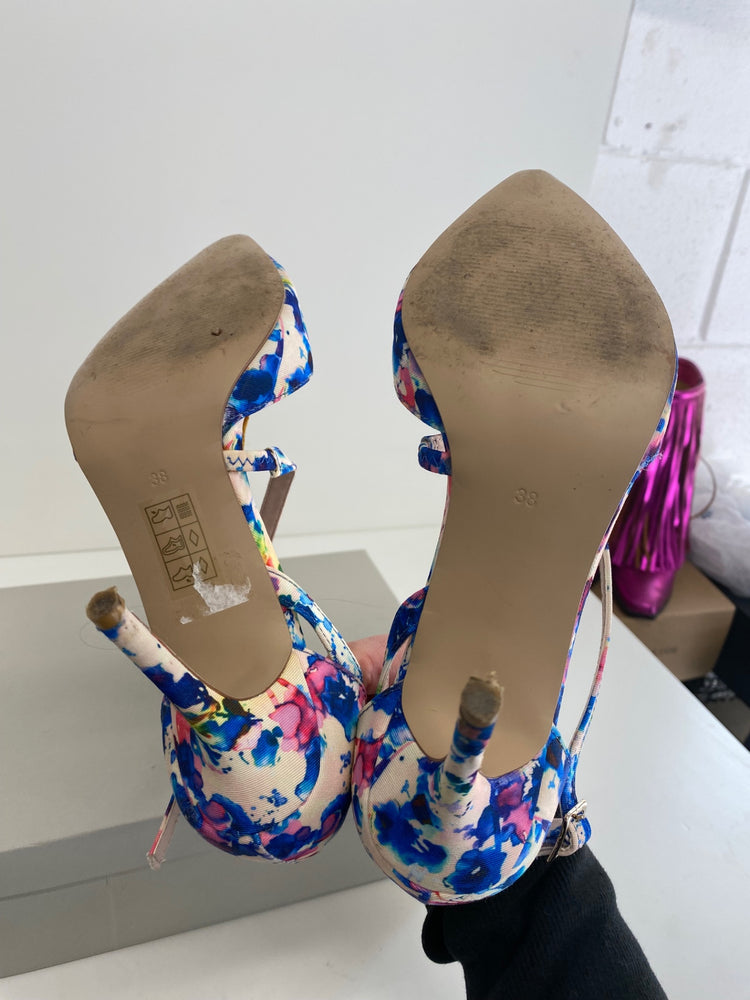 Classic Carvela by Kurt Geiger High-heeled shoes UK5 Multicolor watercolour wedding shoes EJP01