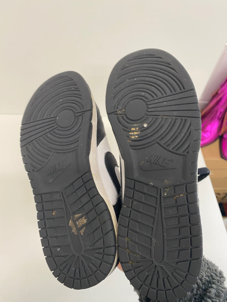 Classic Nike Black & White Low Pandas kids Sneakers UK2 Black & white BB001