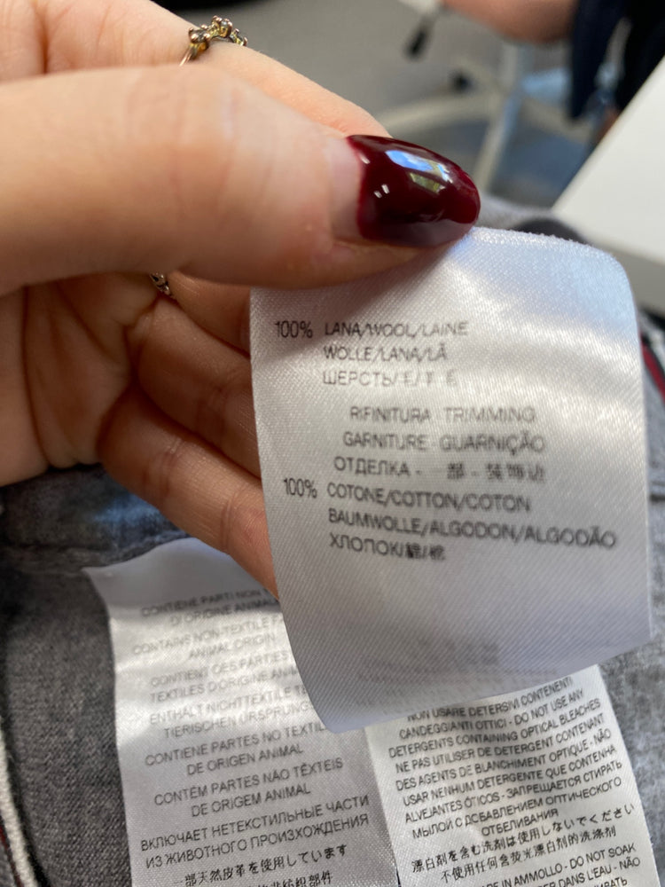 Classic Gucci Cardigan Age 12 Gray designer BB001