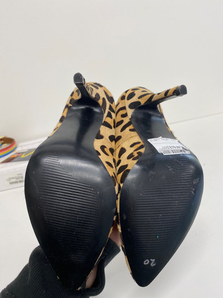 Classic Steve Madden High heels UK4 Leopard print BT001
