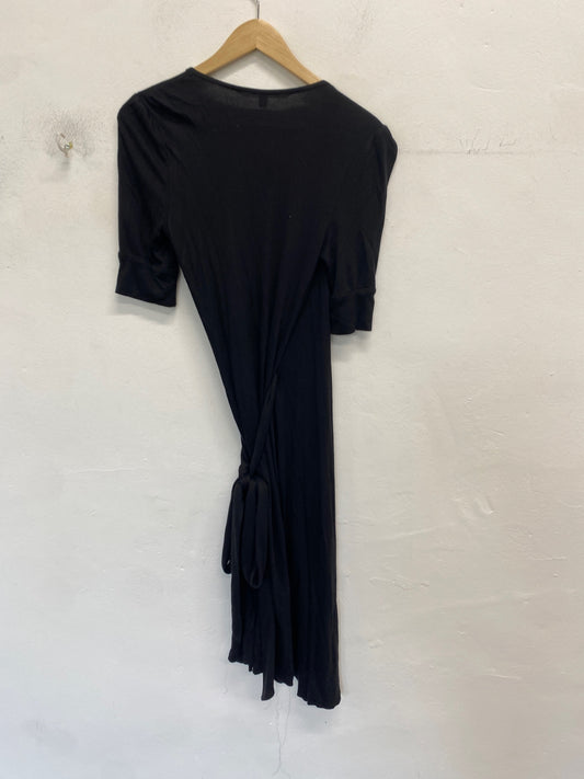 Classic Diane Von Furstenberg wrap dress UK6 Black JB006