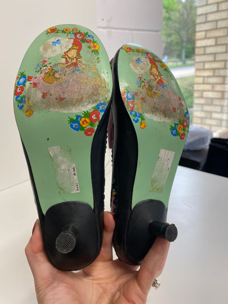 Classic Irregular Choice kitten heels UK3.5 Black Floral BT001