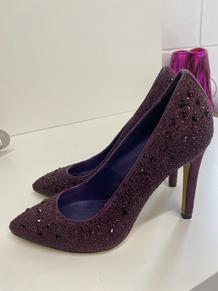 Classic Moda In Pelle High Heels UK4 Burgundy Purple embellished BT001
