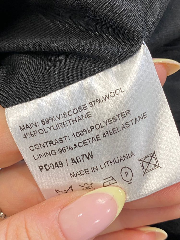 Classic Karen Millen Jumpsuit UK8 Black lace formal JB006