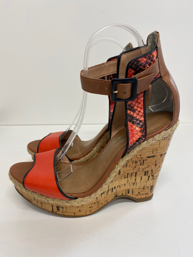 Classic Moda In Pelle Wedge Sandals UK6 Coral wedges BT001
