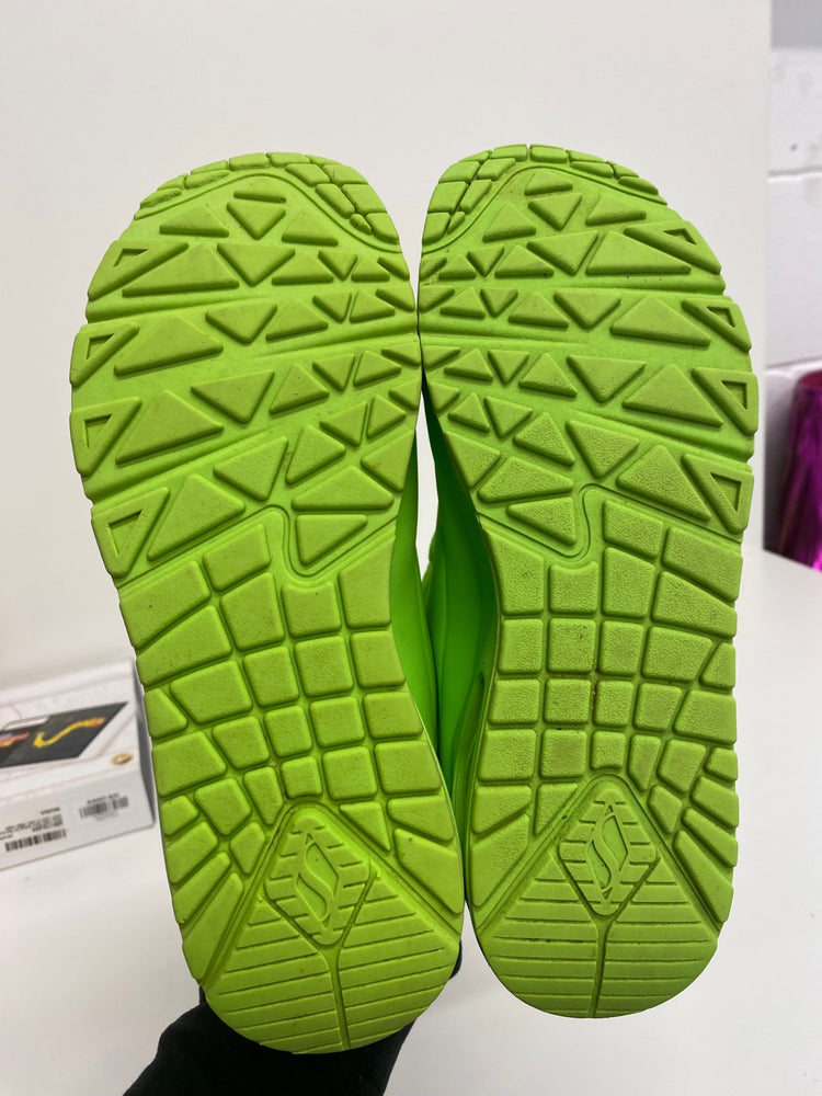 Classic Skechers Uno Night Sneakers UK3.5 Neon Green BT001