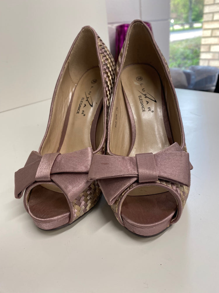 Classic Lunar Elegance Peeptoe Shoes UK4 Blush Pink lilac bow BT001
