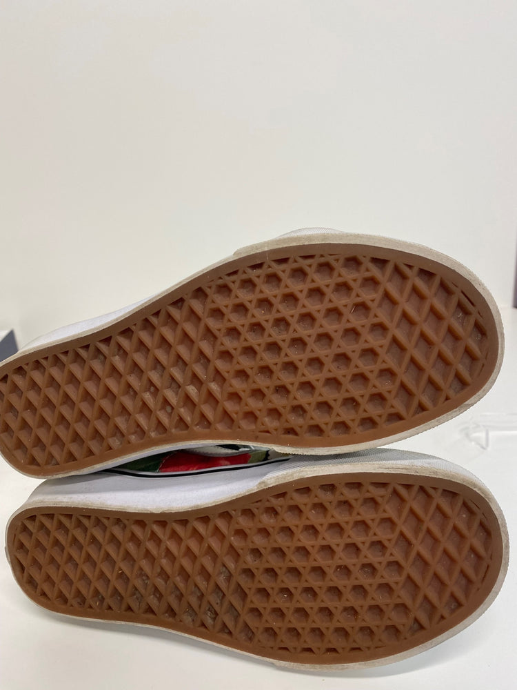 Classic Vans Sneakers UK3 Black Floral Patterns BT001