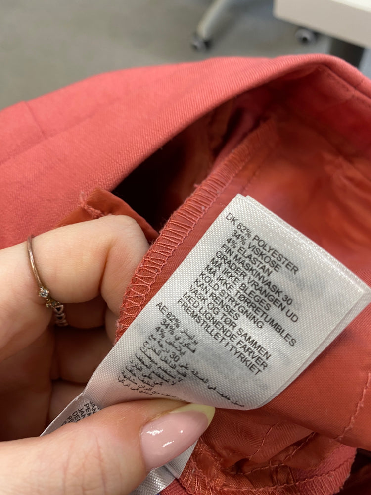 Classic Reiss Tailored trousers Uk 6 Coral