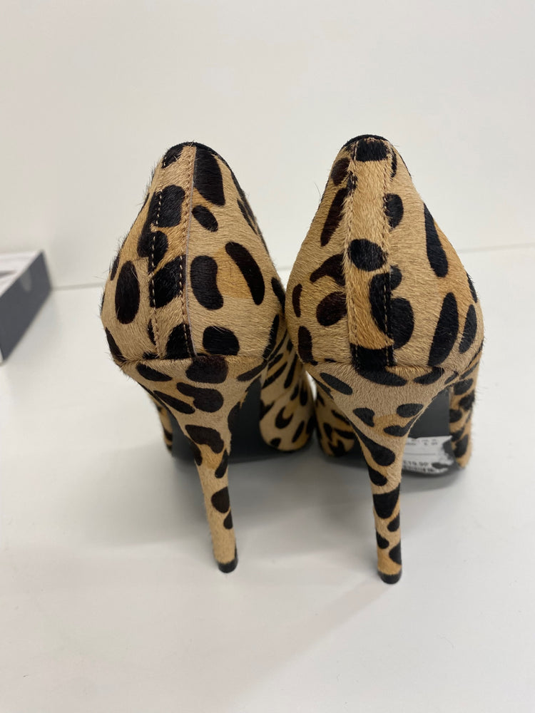 Classic Steve Madden High heels UK4 Leopard print BT001
