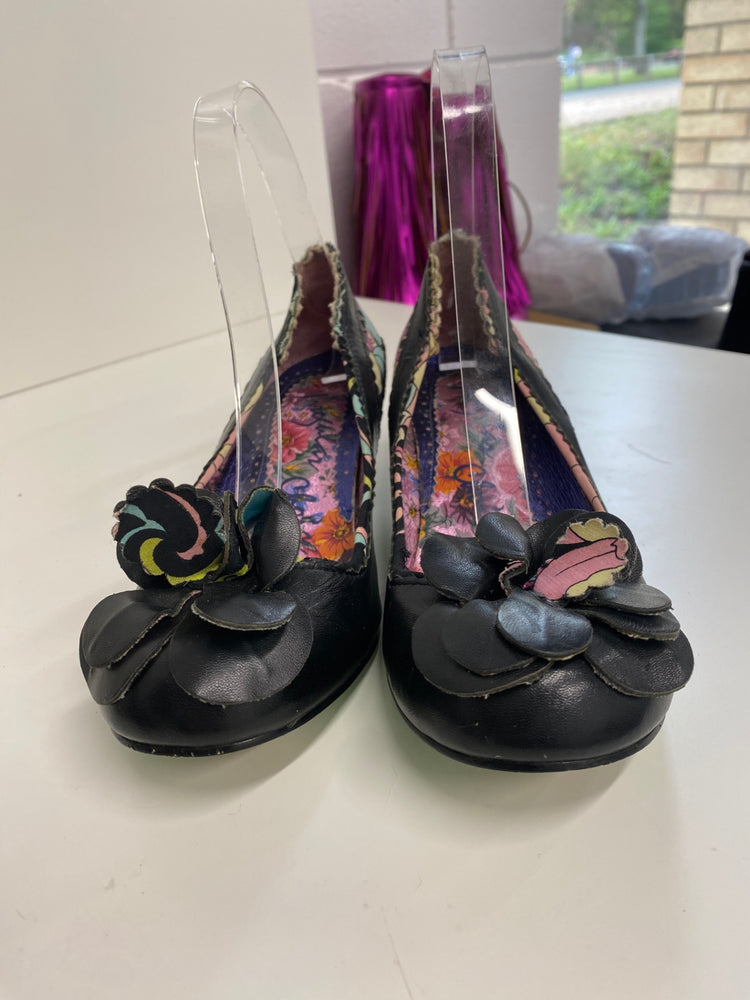 Classic Irregular Choice kitten heels UK3.5 Black Floral BT001