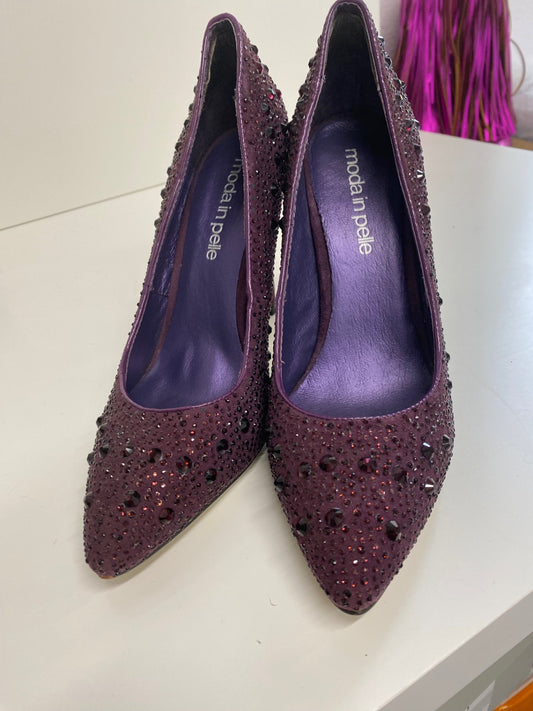 Classic Moda In Pelle High Heels UK4 Burgundy Purple embellished BT001