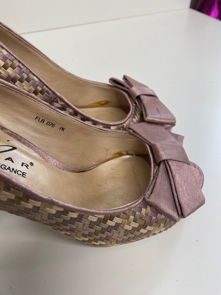 Classic Lunar Elegance Peeptoe Shoes UK4 Blush Pink lilac bow BT001