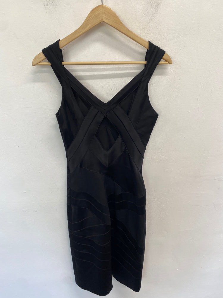 Classic Karen Millen Dress UK6 Black formal JB006