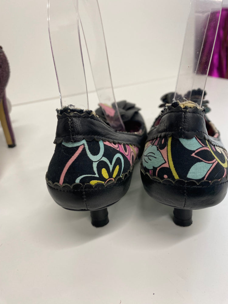 Classic Irregular Choice kitten heels UK3.5 Black Floral BT001