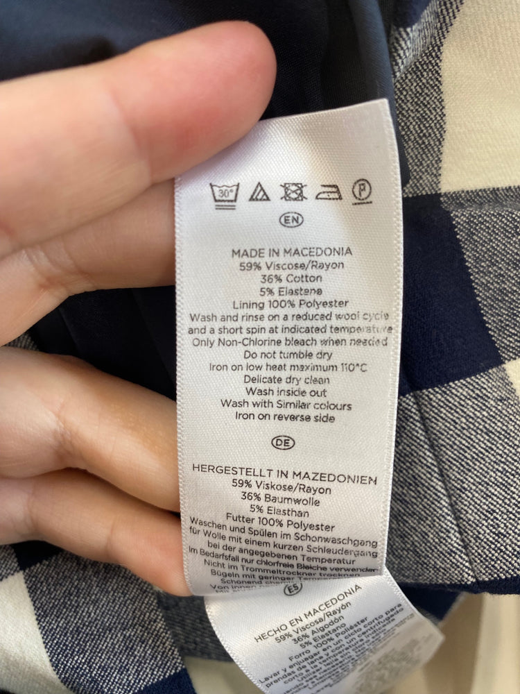 Classic HOBBS Skirt UK6 Navy & Cream Check JB006