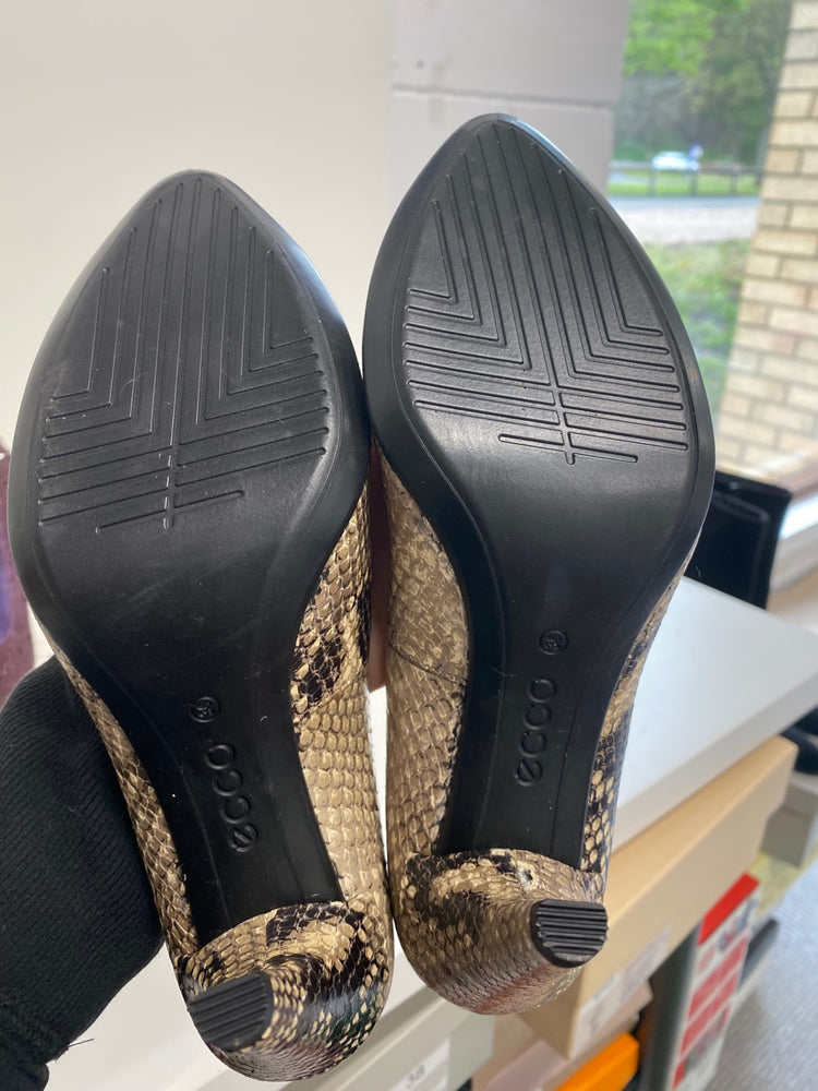 Classic Ecco High Heels UK3 snakeskin Danish design BT001
