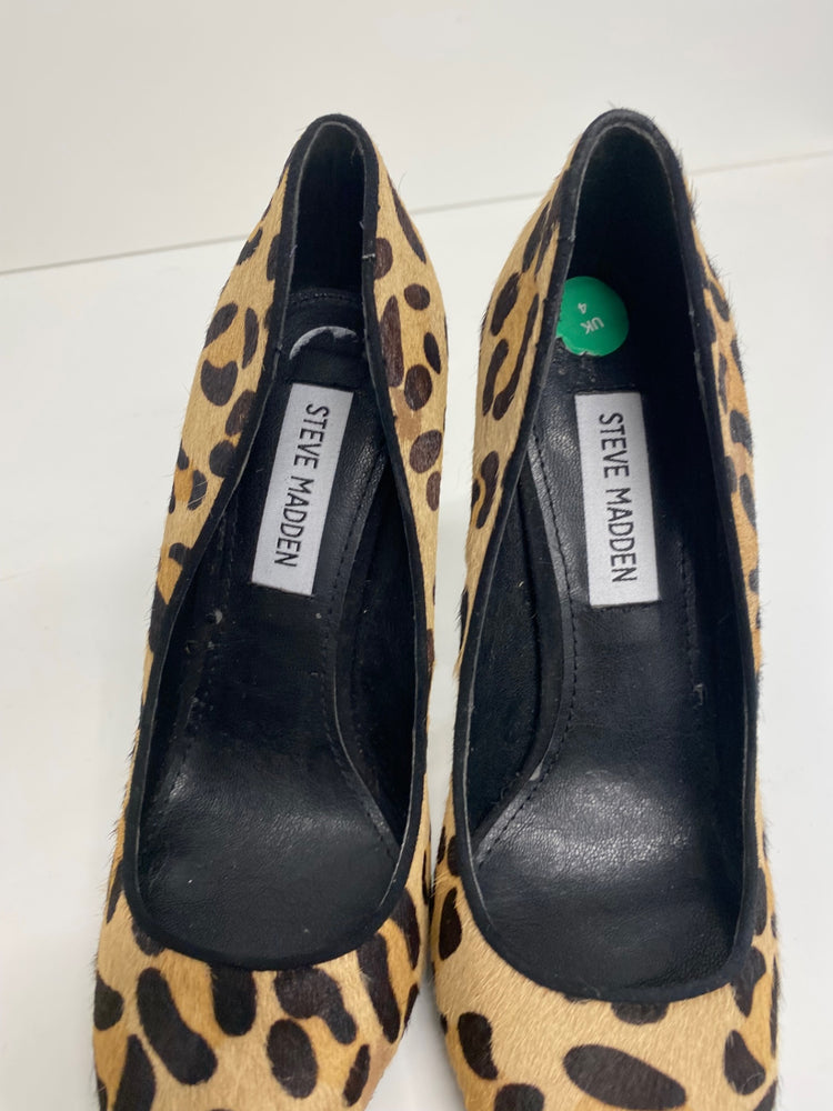 Classic Steve Madden High heels UK4 Leopard print BT001