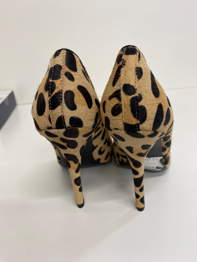 Classic Steve Madden High heels UK4 Leopard print BT001