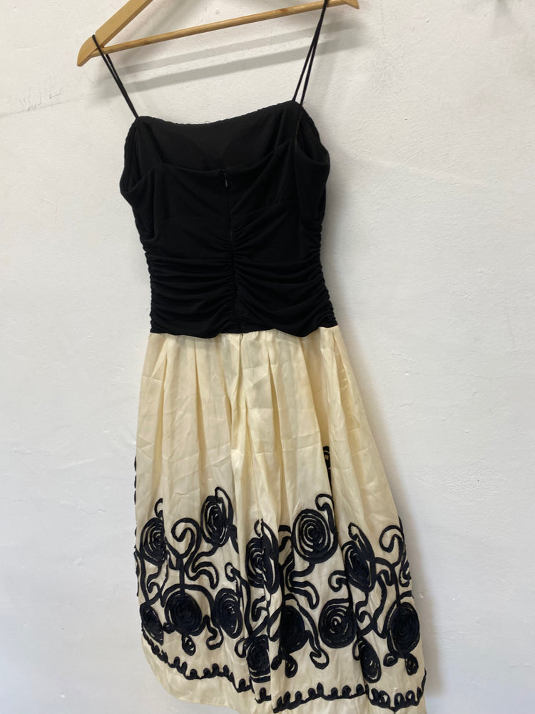 Fabulous S I Fashions Evening Dress UK10 Black and Cream TC002