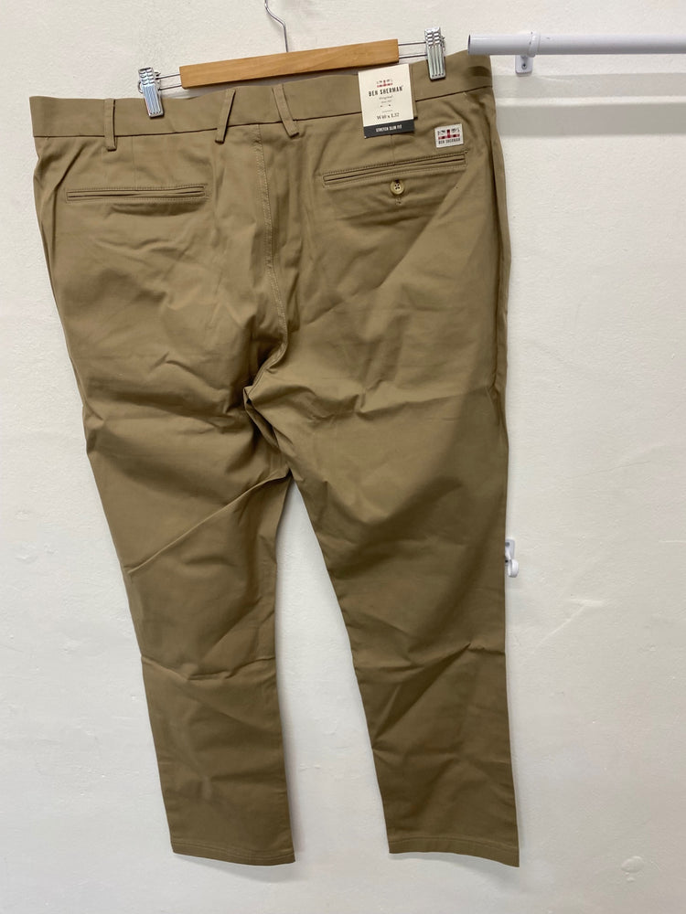 Fabulous Ben Sherman Chino Trousers W40” Stone Race Days DW001