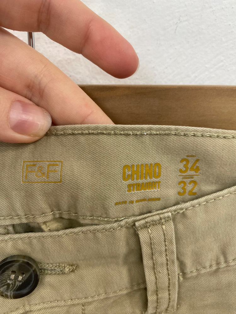 Classic F&F Chinos W34” L32” Beige KM001
