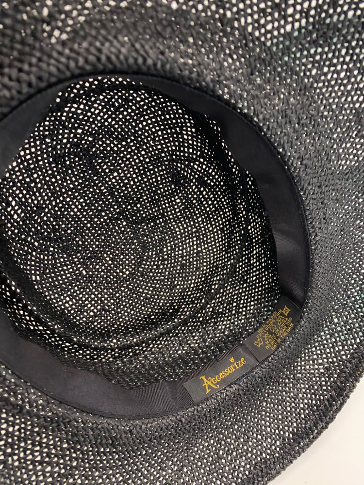 Fabulous Accessorize Hat One size Black occasions Race days weddings SI002