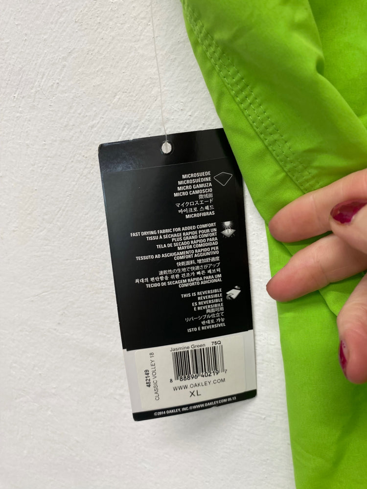 Fabulous Oakley Swim Shorts UK XL neon Green New DW001