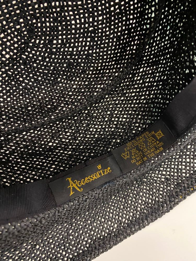 Fabulous Accessorize Hat One size Black occasions Race days weddings SI002