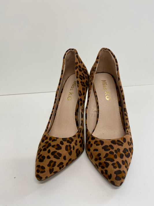 Fabulous Miss KG High-heeled shoes Uk4 Leopard print flirty heels AL002