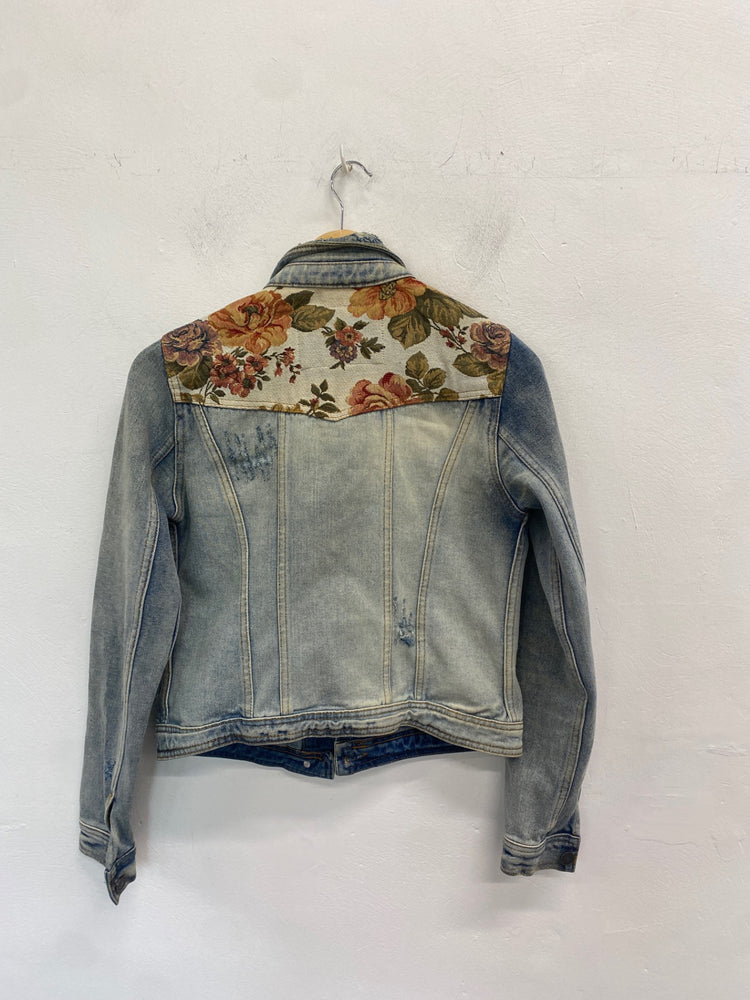 Fabulous River Island Denim Jacket UK10 Blue Floral festival AM013