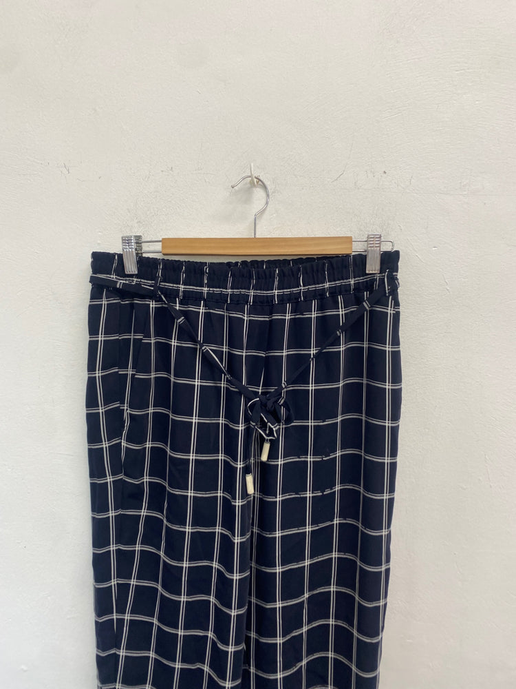 Fabulous Mango Cropped trousers UK M Navy blue checkered AM013
