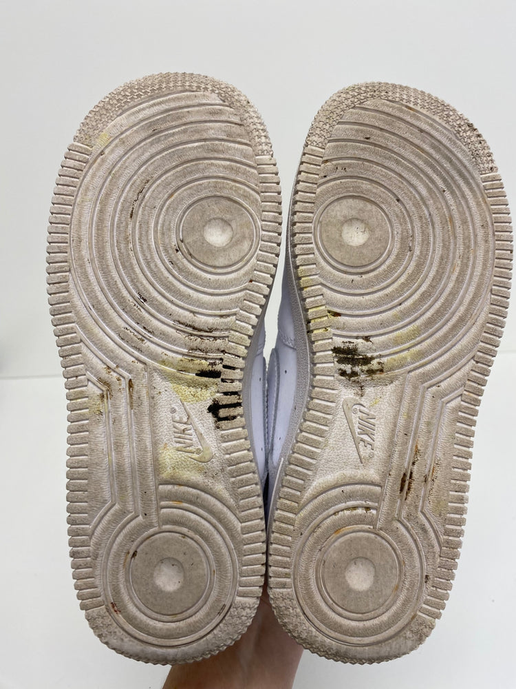 Fabulous Nike Force 1 Sneakers UK2.5 White Classics leather GC003