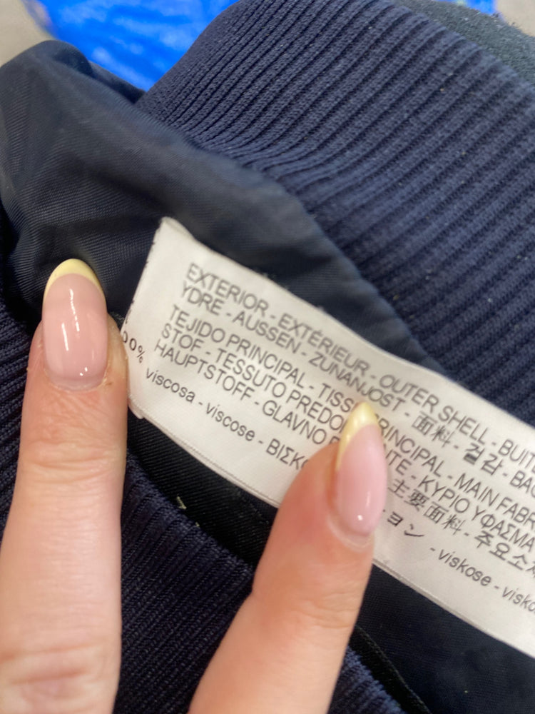 Fabulous Zara Basic Bomber jacket UK M Navy floral AM013