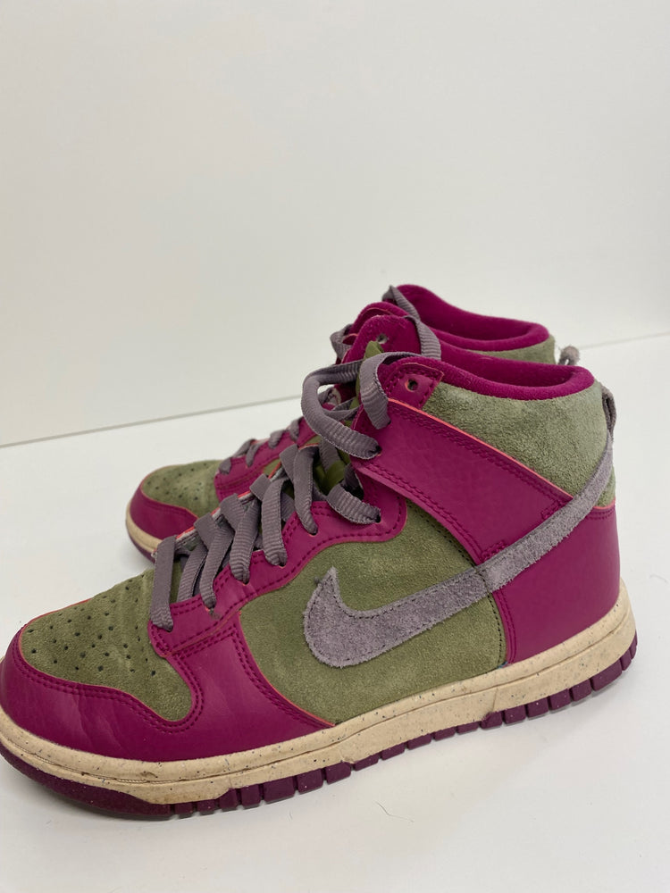 Fabulous Nike Dunk High Dynamic Berry Sneakers UK4 Pink & Olive Green Rare VT002