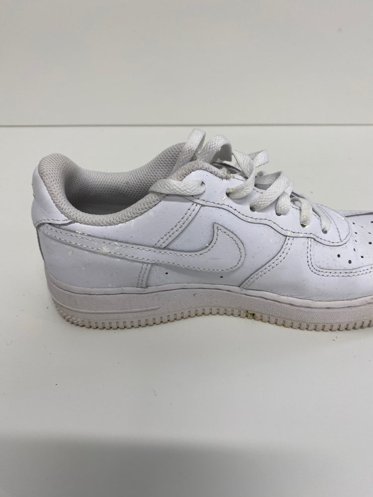 Fabulous Nike Force 1 Sneakers UK2.5 White Classics leather GC003