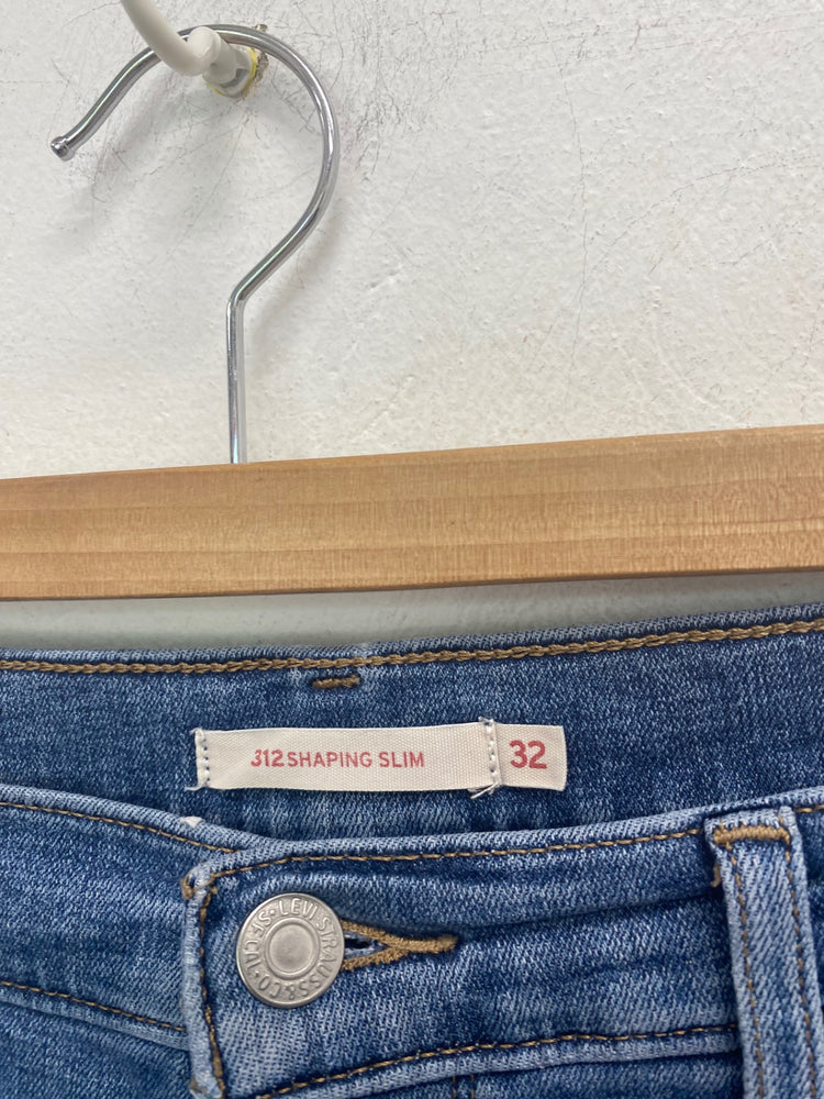 Gorgeous Levi’s 312 shaping slimJeans W32" L30” NR002