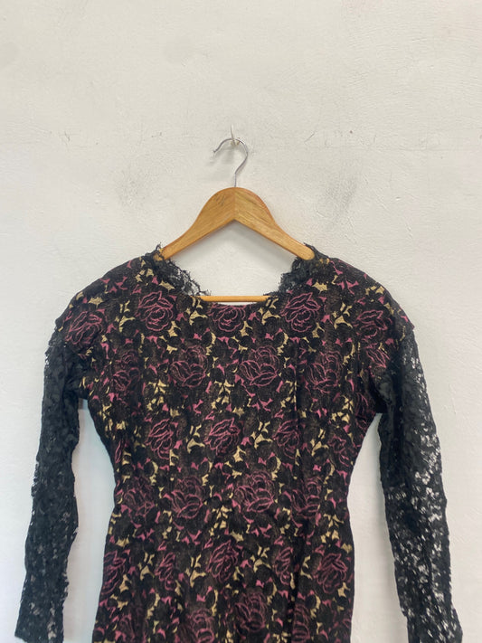 Gorgeous Vintage whimsical gothic Dress UK12 Black and Burgundy NR002