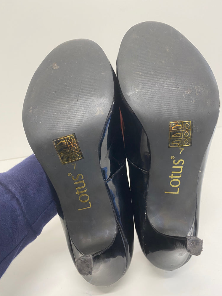 Gorgeous Lotus Court Shoes Uk7 Black classic formal work NR002