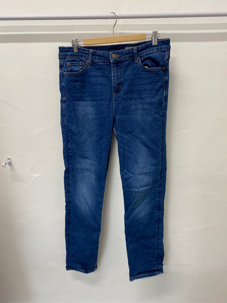 Gorgeous M&S Jeans Uk14 Blue Long The Sienna Straight NR002